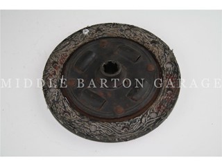 CLUTCH CENTRE PLATE 600